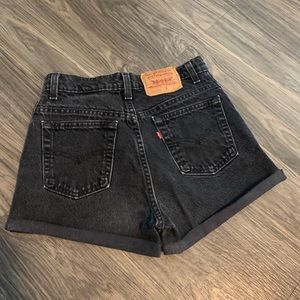 Levi’s vintage jean shorts black